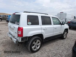 2014 Jeep Patriot Latitude с VIN 1C4NJRFB0ED760056, выставлен на аукционе Copart как лот 58931465 с пробегом 192 469 миль миль и Списание • Salvage title. История ставок и продаж доступна на DreamBid. Изображение 3.
