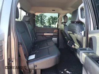 2024 Ford F-250 XL z VIN 1FT8W2BT4REF94743, wystawiony jako Copart lot #63463845 z przebiegiem 6 661 mil mil oraz Szkoda całkowita • Salvage title. Historia ofert i sprzedaży dostępna na DreamBid. Obrazek 10.
