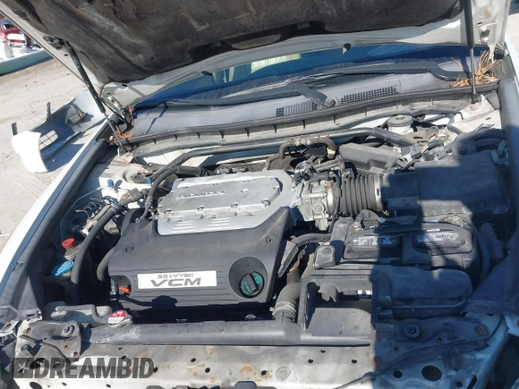 2009 Honda Accord EX-L with VIN 1HGCP36899A047902, listed as a IAAI auction lot 41344736 with 164,454 mi miles and . Bid and sale history available at DreamBid. Image 10.