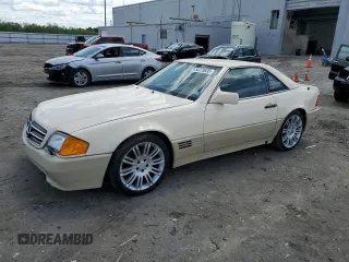 1990 Mercedes-Benz 300 with VIN WDBFA61E7LF005166, listed as a Copart auction lot 54270635 with 137,378 mi miles and Clean Title. Bid and sale history available at DreamBid. Image 1.