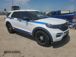 2021 Ford Police Interceptor Utility z VIN 1FM5K8AW8MNA12077, wystawiony jako Copart lot #53442315 z przebiegiem 89 128 mil mil oraz Szkoda całkowita • Salvage title. Historia ofert i sprzedaży dostępna na DreamBid. Obrazek 4.