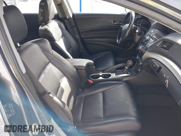 2018 Acura ILX Special Edition with VIN 19UDE2F43JA001987, listed as a IAAI auction lot 41538120 with 68,507 mi miles. Bid and sale history available at carsss.com. Image 5.