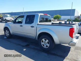 2007 Nissan Frontier SE with VIN 1N6AD07UX7C427340, listed as a IAAI auction lot 42664098 with 211,396 mi miles and . Bid and sale history available at DreamBid. Image 3.
