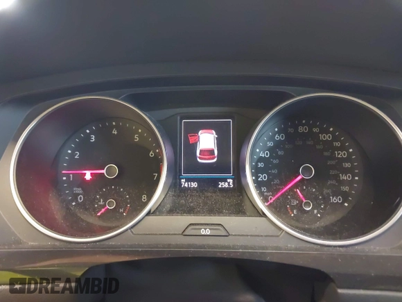 2018 Volkswagen Tiguan SEL z VIN 3VV3B7AX1JM167656, wystawiony jako IAAI lot #42658377 z przebiegiem 74 130 mil mil oraz . Historia ofert i sprzedaży dostępna na DreamBid. Obrazek 7.