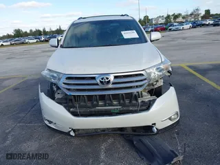2012 Toyota Highlander Limited with VIN 5TDYK3EH3CS065911, listed as a IAAI auction lot 41031649 with 158,162 mi miles. Bid and sale history available at carsss.com. Image 12.