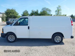 2013 Chevrolet Express Cargo with VIN 1GCSGAFX5D1162107, listed as a IAAI auction lot 42098474 with 177,321 mi miles and . Bid and sale history available at DreamBid. Image 14.