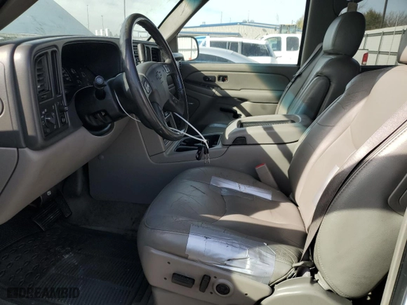 2004 Chevrolet Tahoe LS with VIN 1GNEC13T94J315279, listed as a Copart auction lot 47103155 with 0 mi miles and Salvage Title. Bid and sale history available at carsss.com. Image 7.