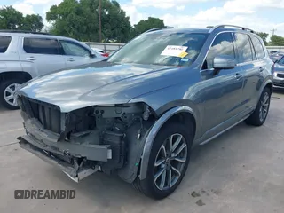 2018 Volvo XC90 Momentum with VIN YV4A22PK6J1212864, listed as a IAAI auction lot 42481788 with 83,383 mi miles and . Bid and sale history available at DreamBid. Image 20.
