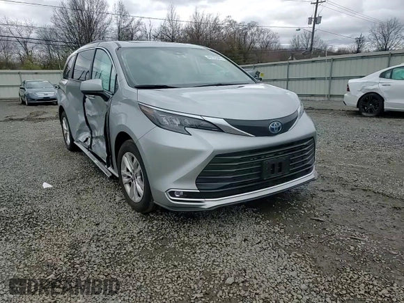 2024 Toyota Sienna XLE z VIN 5TDJSKFC3RS148195, wystawiony jako Copart lot #49125385 z przebiegiem Nie podano mil oraz Szkoda całkowita • Salvage title. Historia ofert i sprzedaży dostępna na DreamBid. Obrazek 12.