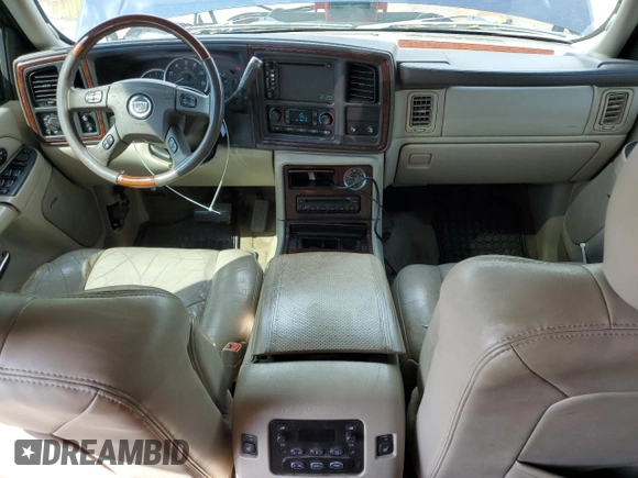 2005 Cadillac Escalade z VIN 1GYEK63NX5R163942, wystawiony jako Copart lot #55406495 z przebiegiem 231 861 mil mil oraz Szkoda całkowita • Salvage title. Historia ofert i sprzedaży dostępna na DreamBid. Obrazek 8.