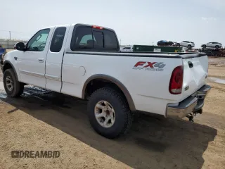 2003 Ford F-150 XL с VIN 1FTRX18L23NA68492, выставлен на аукционе Copart как лот 59052765 с пробегом Не указан миль и Списание • Salvage title. История ставок и продаж доступна на DreamBid. Изображение 2.