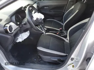 2021 Nissan Versa SV z VIN 3N1CN8EV3ML921934, wystawiony jako Copart lot #81993844 z przebiegiem 31 207 mil mil oraz Szkoda całkowita • Salvage title. Historia ofert i sprzedaży dostępna na DreamBid. Obrazek 7.