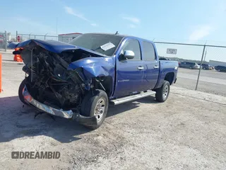 2013 Chevrolet Silverado 1500 LT with VIN 3GCPKSE74DG373909, listed as a IAAI auction lot 41844261 with 108,991 mi miles. Bid and sale history available at carsss.com. Image 2.