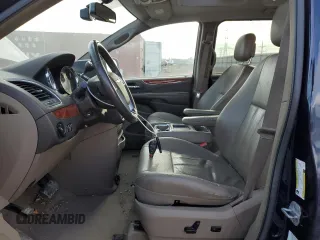 2012 Chrysler Town & Country Touring-L with VIN 2C4RC1CG2CR414002, listed as a Copart auction lot 41815005 with 137,662 mi miles and Salvage Title. Bid and sale history available at carsss.com. Image 7.