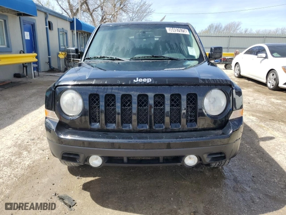 2014 Jeep Patriot Latitude with VIN 1C4NJRFBXED898378, listed as a Copart auction lot 50497675 with 179,485 mi miles and Clean Title. Bid and sale history available at carsss.com. Image 5.