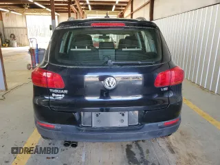 2017 Volkswagen Tiguan S with VIN WVGAV7AX1HK003656, listed as a Copart auction lot 51873655 with 100,266 mi miles and Clean Title. Bid and sale history available at DreamBid. Image 6.