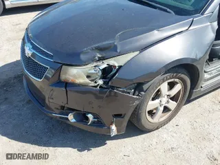 2014 Chevrolet Cruze 1LT with VIN 1G1PD5SB5E7167394, listed as a IAAI auction lot 41795007 with 1 mi miles. Bid and sale history available at carsss.com. Image 6.