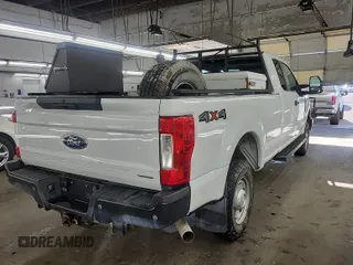 2017 Ford F-350 with VIN 1FT7X3B62HEE09676, listed as a IAAI auction lot 42727709 with 154,269 mi miles and . Bid and sale history available at DreamBid. Image 17.