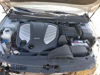 2016 Kia Cadenza Premium with VIN KNALN4D73G5211149, listed as a IAAI auction lot 41823281 with 89,772 mi miles and . Bid and sale history available at DreamBid. Image 10.