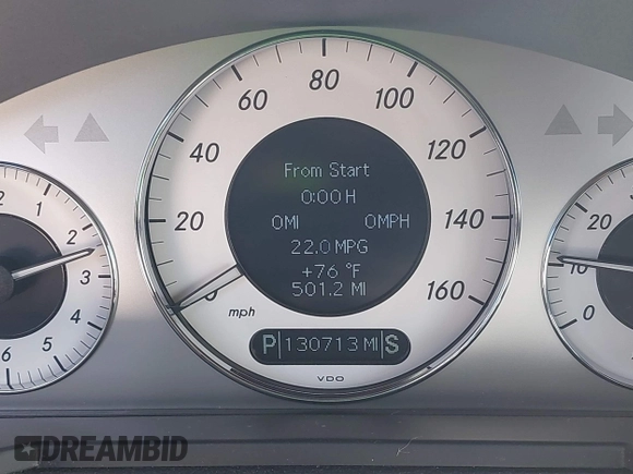 2009 Mercedes-Benz E Luxury 3.5L with VIN WDBUF56XX9B377940, listed as a IAAI auction lot 42158707 with 130,713 mi miles. Bid and sale history available at carsss.com. Image 15.
