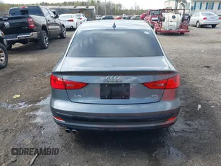 2015 Audi A3 Premium Plus z VIN WAUCJGFF4F1078134, wystawiony jako IAAI lot #41909858 z przebiegiem 92 413 mil mil oraz . Historia ofert i sprzedaży dostępna na DreamBid. Obrazek 17.