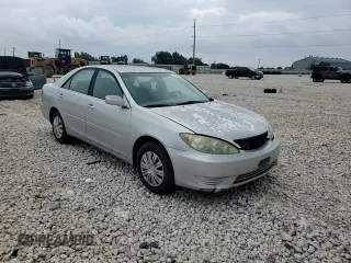 2006 Toyota Camry STD z VIN 4T1BE32K76U689932, wystawiony jako Copart lot #59475865 z przebiegiem 328 346 mil mil oraz Szkoda całkowita • Salvage title. Historia ofert i sprzedaży dostępna na DreamBid. Obrazek 13.