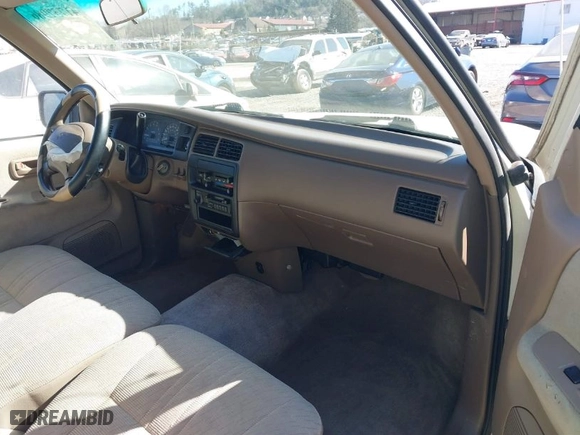 1997 Toyota T100 DX with VIN JT4TN12D9V0037897, listed as a IAAI auction lot 41737986 with 233,106 mi miles. Bid and sale history available at carsss.com. Image 5.