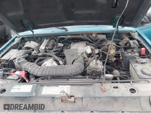 1994 Ford Explorer Eddie Bauer z VIN 1FMDU34X8RUE72074, wystawiony jako IAAI lot #42738965 z przebiegiem 87 431 mil mil oraz . Historia ofert i sprzedaży dostępna na DreamBid. Obrazek 10.