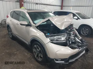 2019 Honda CR-V Touring with VIN 2HKRW1H96KH502032, listed as a IAAI auction lot 42645749 with 39,406 mi miles and . Bid and sale history available at DreamBid. Image 1.