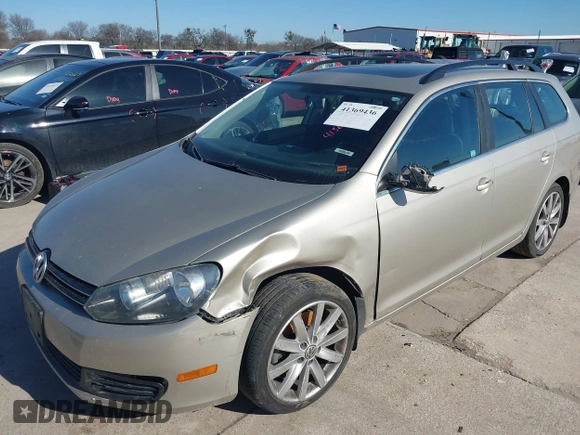 2012 Volkswagen Jetta SportWagen TDI with VIN 3VWPL7AJ8CM696238, listed as a IAAI auction lot 41369436 with 200,070 mi miles. Bid and sale history available at carsss.com. Image 2.