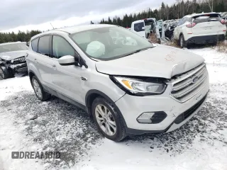 2017 Ford Escape SE with VIN 1FMCU9GD3HUD69496, listed as a Copart auction lot 81985834 with 190,248 mi miles and Salvage Title. Bid and sale history available at carsss.com. Image 4.
