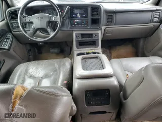 2003 Chevrolet Tahoe Z71 with VIN 1GNEK13T43R184426, listed as a Copart auction lot 82374354 with 274,860 mi miles and Salvage Title. Bid and sale history available at carsss.com. Image 8.