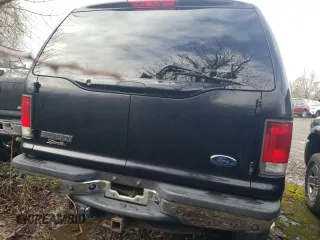 2001 Ford Excursion Limited z VIN 1FMNU43S41EC44930, wystawiony jako Copart lot #48939145 z przebiegiem 206 965 mil mil oraz Czysty tytuł • Clean title. Historia ofert i sprzedaży dostępna na DreamBid. Obrazek 6.