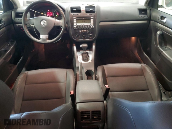 2008 Volkswagen Jetta SE with VIN 3VWRZ71K58M139438, listed as a Copart auction lot 56908155 with 91,592 mi miles and Salvage title. Bid and sale history available at DreamBid. Image 8.