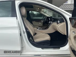 2015 Mercedes-Benz C 300 Luxury with VIN 55SWF4KB2FU033976, listed as a IAAI auction lot 42196263 with 125,755 mi miles and . Bid and sale history available at DreamBid. Image 5.