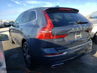 2021 Volvo XC60 Inscription with VIN YV4102RL1M1710910, listed as a Copart auction lot 63324272 with 0 mi miles. Bid and sale history available at carsss.com. Image 3.
