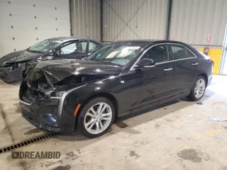 2022 Cadillac CT4 Luxury z VIN 1G6DK5RKXN0110772, wystawiony jako Copart lot #58322615 z przebiegiem 60 611 mil mil oraz Szkoda całkowita • Salvage title. Historia ofert i sprzedaży dostępna na DreamBid. Obrazek 1.