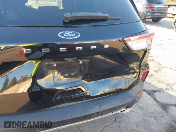 2020 Ford Escape SE Sport Hybrid with VIN 1FMCU0BZ1LUC61109, listed as a IAAI auction lot 41407511 with 135,353 mi miles and . Bid and sale history available at carsss.com. Image 6.