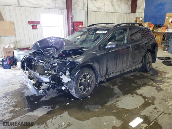 2020 Subaru Crosstrek Premium with VIN JF2GTAEC8L8211453, listed as a Copart auction lot 44244545 with NaN miles and Salvage Title. Bid and sale history available at carsss.com. Image 1.