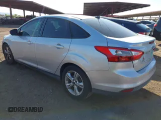 2013 Ford Focus SE with VIN 1FADP3F29DL153736, listed as a IAAI auction lot 42006149 with 176,935 mi miles. Bid and sale history available at carsss.com. Image 3.