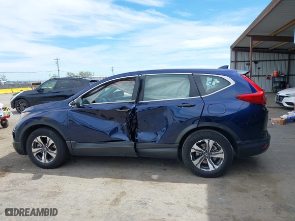 2017 Honda CR-V LX with VIN 7FARW5H39HE015356, listed as a IAAI auction lot 42028467 with 149,785 mi miles. Bid and sale history available at carsss.com. Image 6.