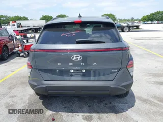 2025 Hyundai Kona SEL with VIN KM8HBCAB2SU211786, listed as a IAAI auction lot 42082953 with 15,686 mi miles and . Bid and sale history available at carsss.com. Image 17.