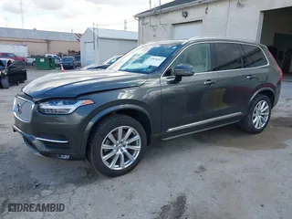 2018 Volvo XC90 Inscription with VIN YV4A22PLXJ1359732, listed as a IAAI auction lot 41876162 with 89,931 mi miles. Bid and sale history available at carsss.com. Image 17.