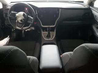 2025 Subaru Legacy Premium z VIN 4S3BWAD66S3009606, wystawiony jako Copart lot #53717645 z przebiegiem 11 249 mil mil oraz Szkody całkowita. Historia ofert i sprzedaży dostępna na DreamBid. Obrazek 8.