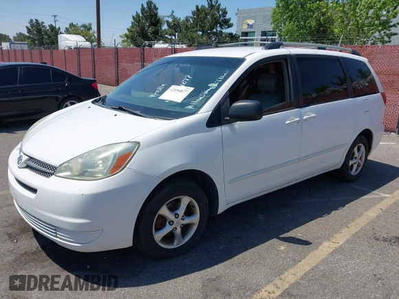 2005 Toyota Sienna CE with VIN 5TDZA23C95S250234, listed as a IAAI auction lot 42154077 with 255,330 mi miles and . Bid and sale history available at DreamBid. Image 2.