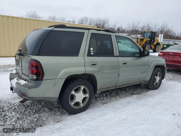 2004 Chevrolet TrailBlazer LS with VIN 1GNDT13S642154886, listed as a Copart auction lot 49781075 with 179,394 mi miles and Salvage Title. Bid and sale history available at carsss.com. Image 3.