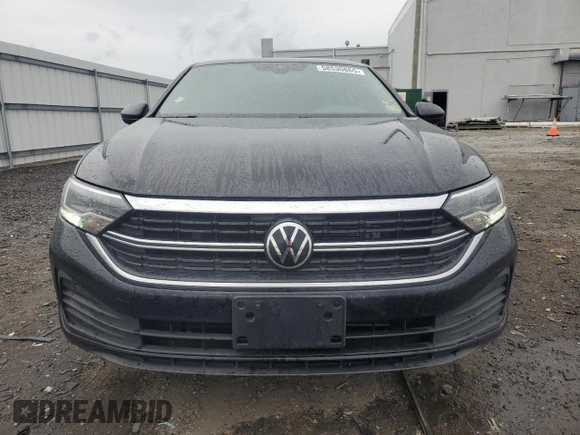 2024 Volkswagen Jetta S with VIN 3VW5M7BU8RM027831, listed as a Copart auction lot 58530865 with 32,283 mi miles and Salvage title. Bid and sale history available at DreamBid. Image 5.