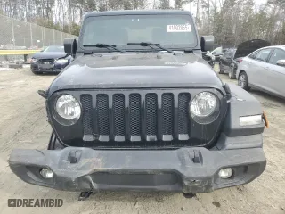 2018 Jeep Wrangler Unlimited Sport S with VIN 1C4HJXDG6JW133957, listed as a Copart auction lot 41902065 with 104,036 mi miles and Salvage Title. Bid and sale history available at carsss.com. Image 5.