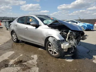 2016 Scion iA z VIN 3MYDLBZV6GY145323, wystawiony jako Copart lot #44430315 z przebiegiem 244 226 mil mil oraz Szkody całkowita. Historia ofert i sprzedaży dostępna na DreamBid. Obrazek 4.