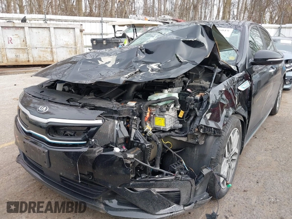 2020 Kia Optima Hybrid EX with VIN KNAGU4LE3L5037226, listed as a IAAI auction lot 40846019 with 56,378 mi miles. Bid and sale history available at carsss.com. Image 6.
